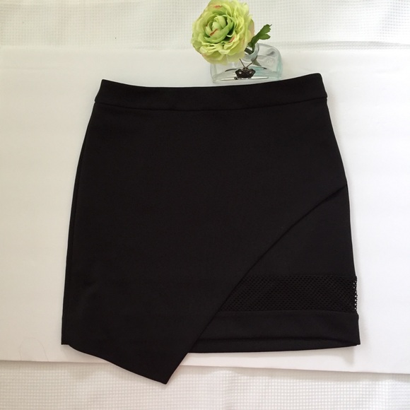 Express Dresses & Skirts - Express Black Skirts Size 6